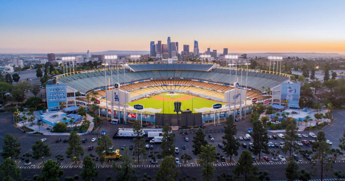 What's It Like To Watch The World Series From Dodger Stadium's