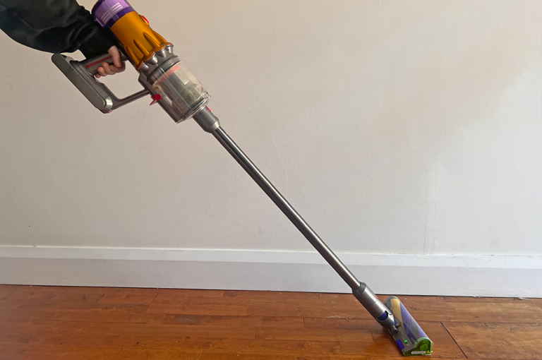 Dyson V12 Detect Slim Absolute Vacuum Cleaner Review - Consumer Reports