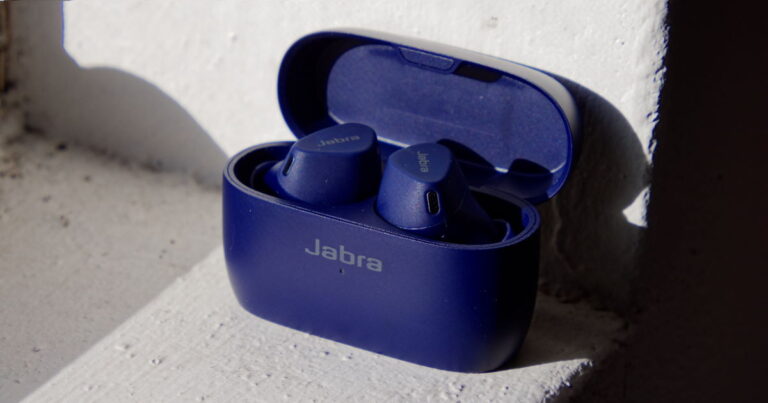 Jabra Elite 4 Active review: Fitness buds for the frugal | Reviews.org