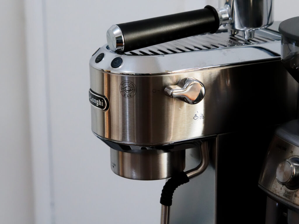 De'Longhi Dedica Arte Espresso Machine