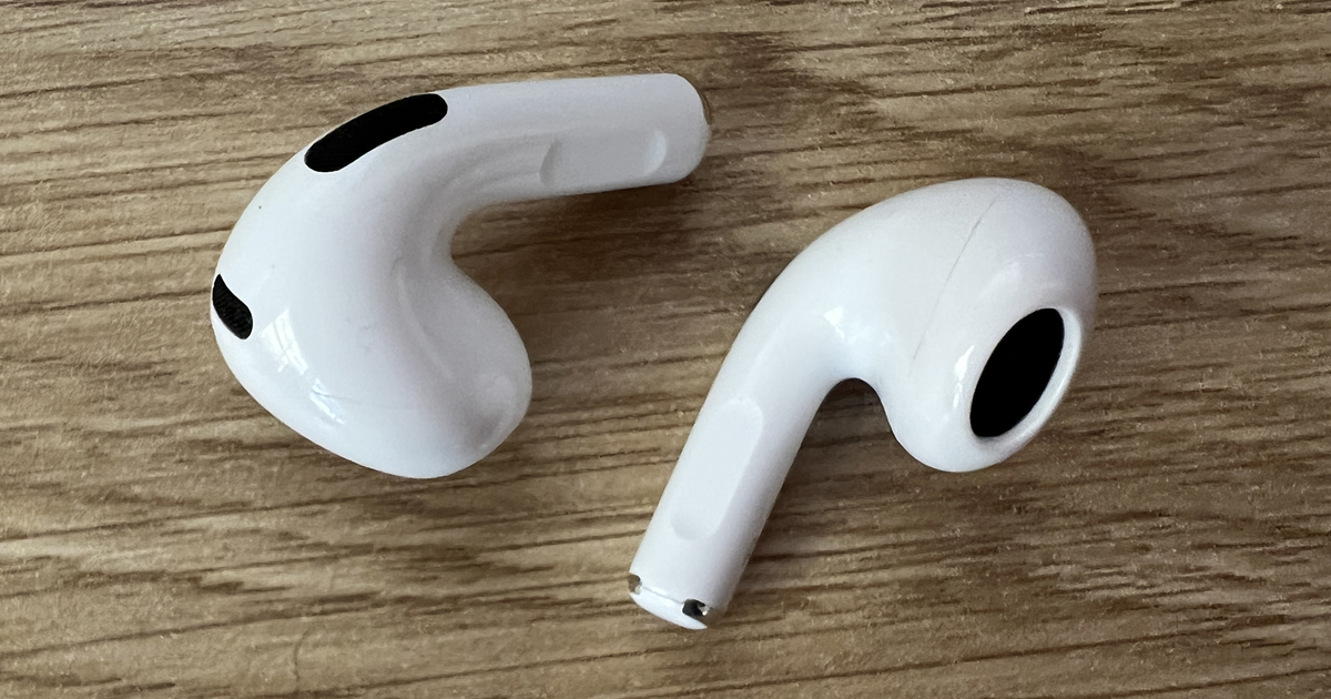 How We Review Wireless Earbuds 