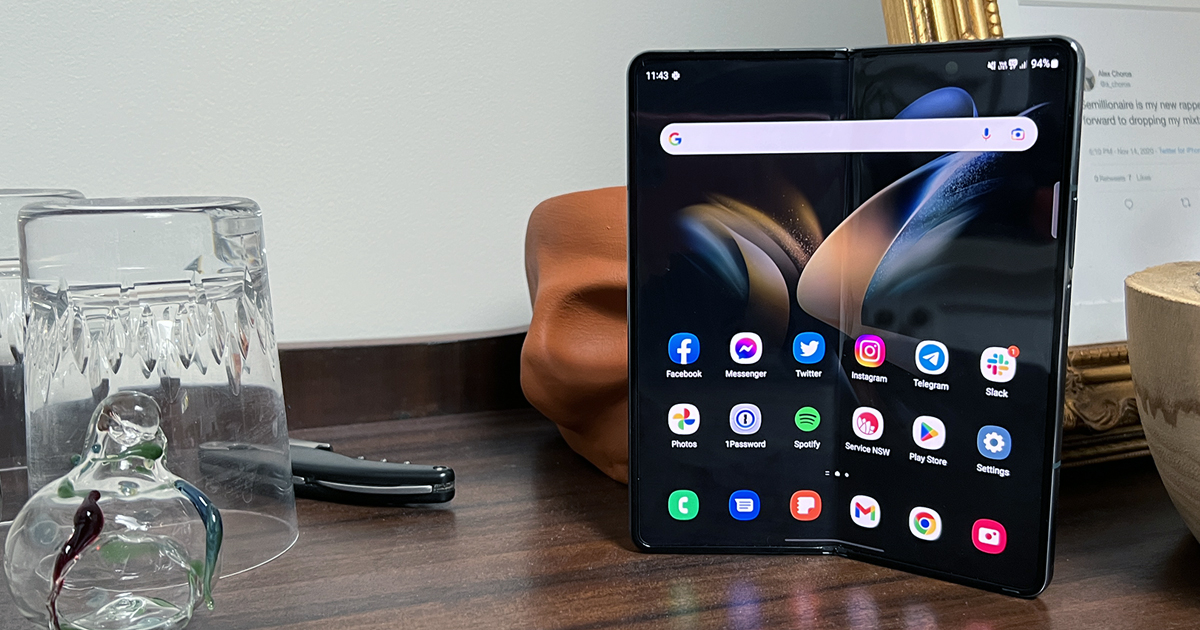 Samsung Galaxy Z Fold 4 review: Innovation tax | Reviews.org