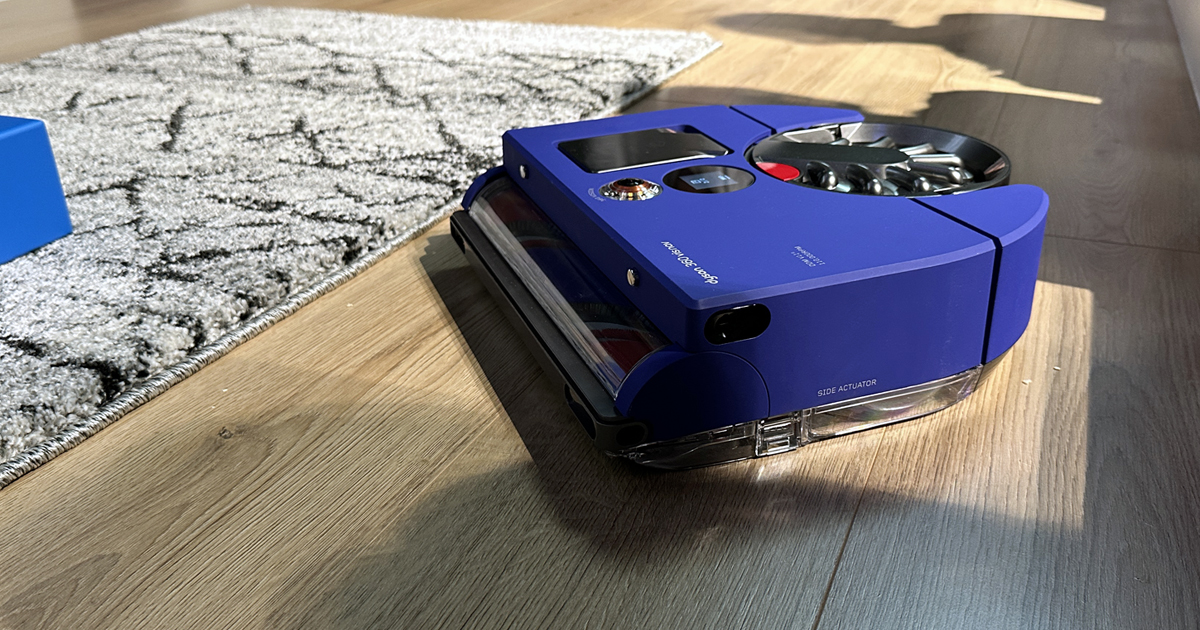 The 360 Vis Nav is Dyson's first robot vacuum to launch in Australia ...