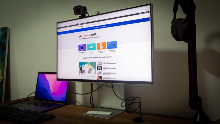 Samsung ViewFinity S9 5K Monitor on desk