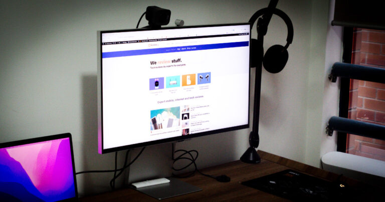 Samsung ViewFinity S9 5K Monitor on desk