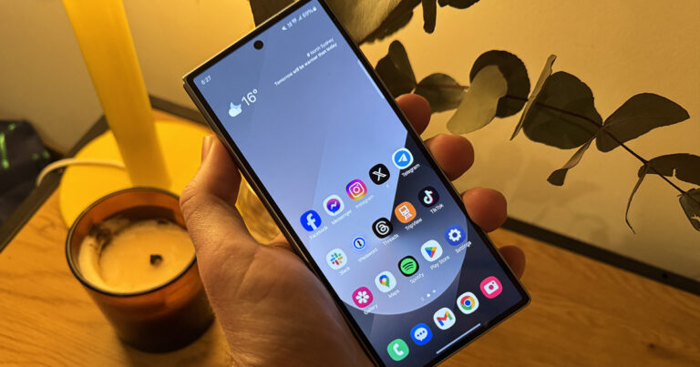 Samsung Galaxy Z Fold 6