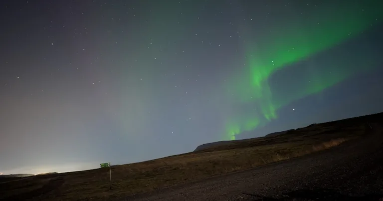 Image of the Northern Lights in Iceland taken using a Google Pixel 9 Pro XL